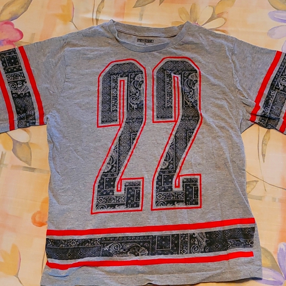 Metro One "22 Bandana" T-Shirt